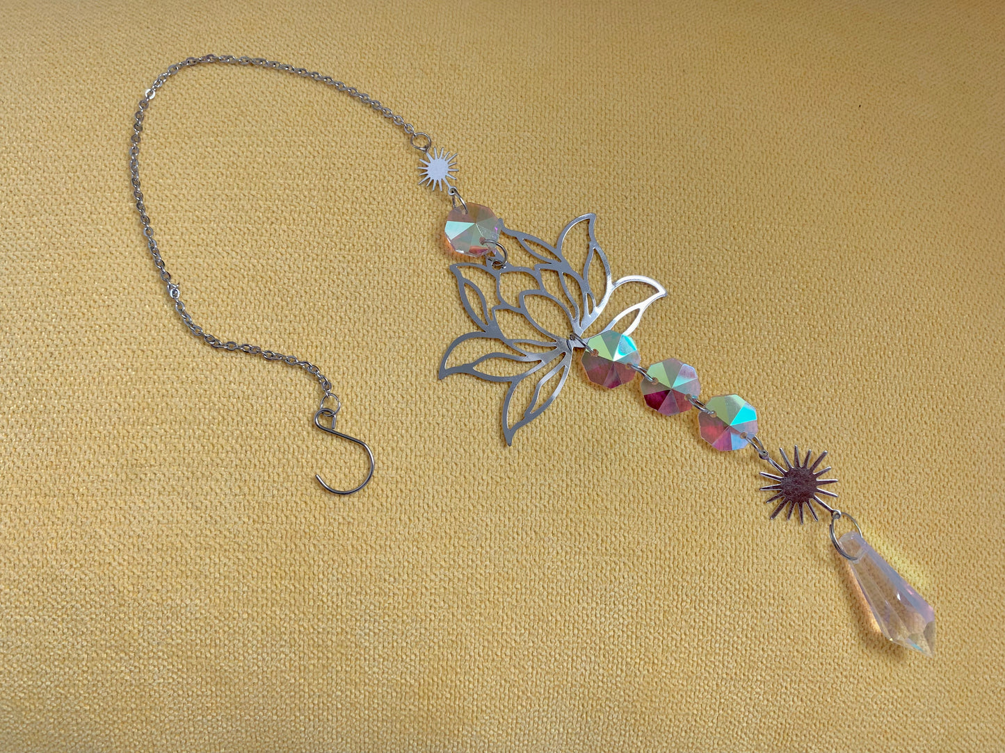 Steel Lotus Suncather crystal